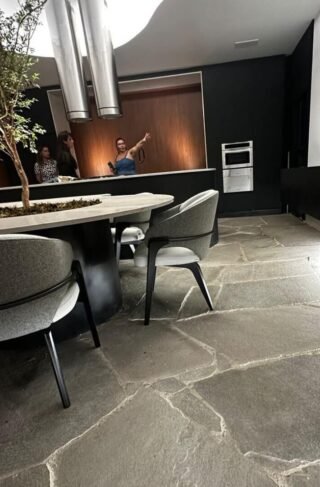 Piso de Quartzito Rústico